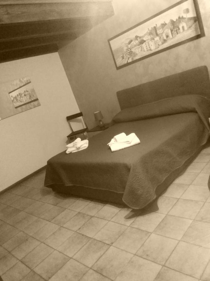 Su Casciu Bed and Breakfast Bosa Εξωτερικό φωτογραφία